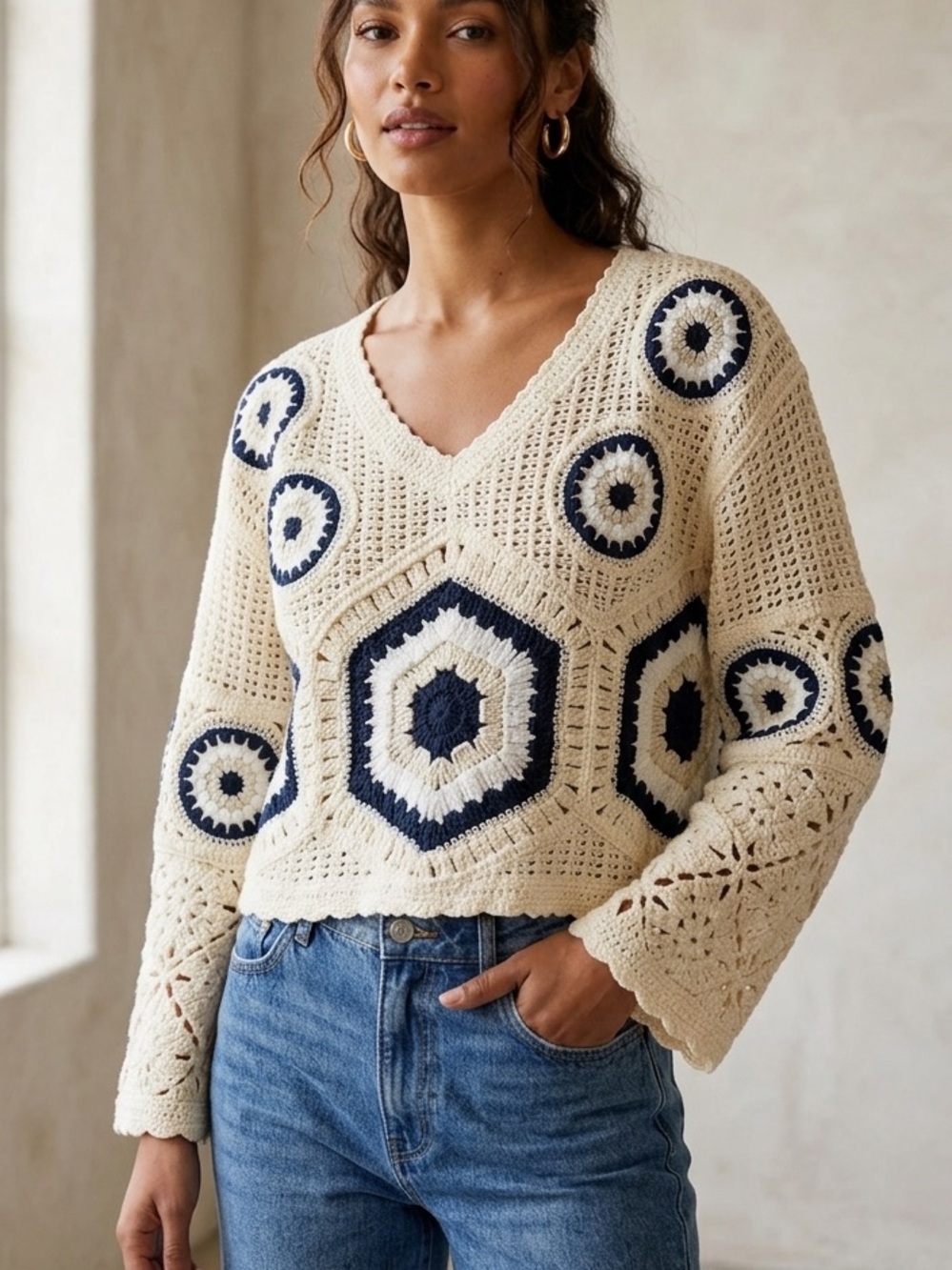 Boho-Chic Crochet cropped Hexagon Knit Sweater Size Medium